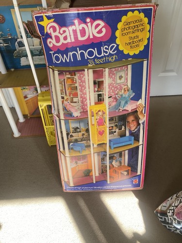 Vintage barbie townhouse 1987 - vintage,