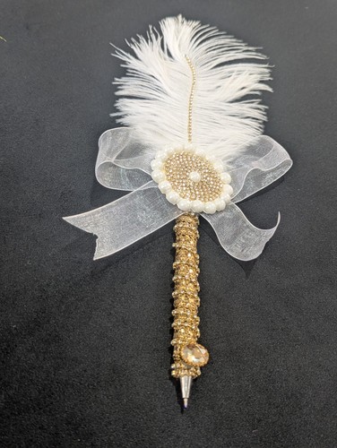 White feather nikkah - , pen