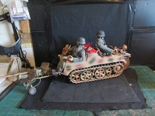 Dragon  1/6TH scale figures