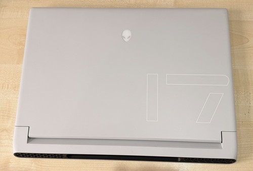 Reduced alienware x17 r2 - alienware,