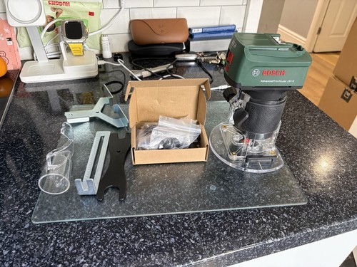 Bosch advancedtrimrouter 18v - advancedtrimrouter,