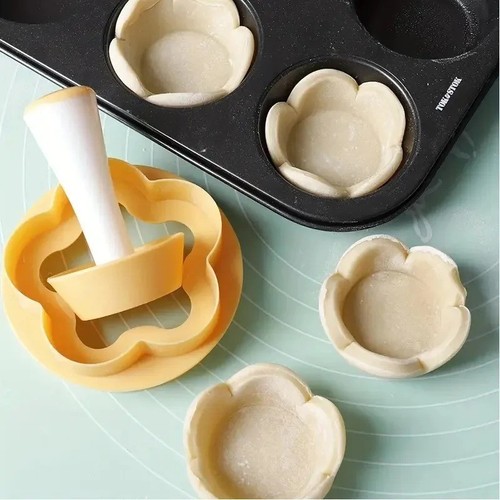 Flower pastry dough tamper - dough,