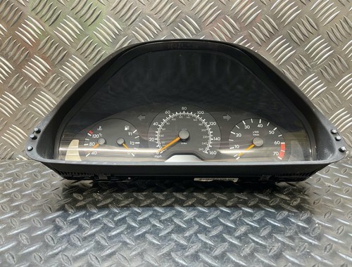 Mercedes clk w208 front clocks - mercedes,