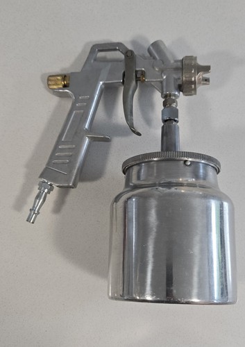 Compressed air spray gun - spray, 1