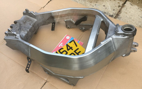 2000 honda cbr 929 frame - frame, log