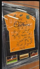 Australia 'Wallabies' Rugby Union 2025 Squad Signed & Framed Jersey with COA VGC