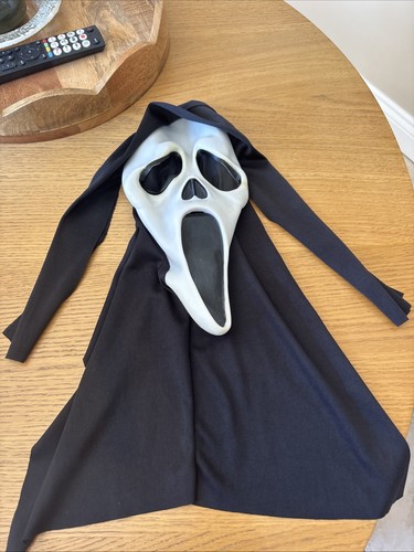 Scream movie ghost - scream,