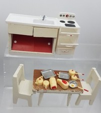 Vintage Miniature Dolls House