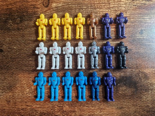 Manta force figures - 20,