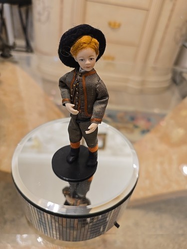 Scale small boy made - boy.,