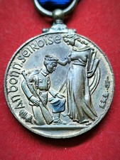 IRISH DEFENCE FORCE 10 YEARS SERVICE MEDAL IRELAND MILITARY BLUE RIBBON SCARCE