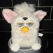 Vintage 1998 Snowball Furby