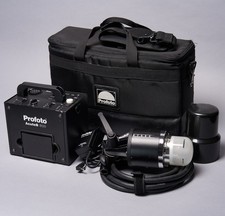 Profoto AcuteB 600 Portable Studio LightingKit