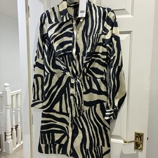 Satin Effect Blue & Cream