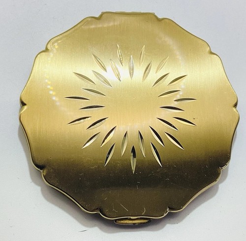 Stratton vintage brass powder - brass,