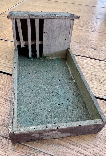 Britains hugar toy works old - toy, works-old