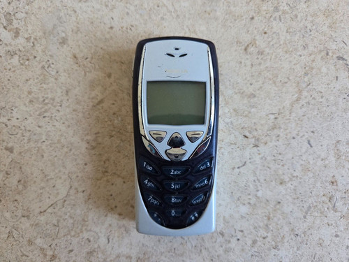 Vintage nokia 8310 - vintage,