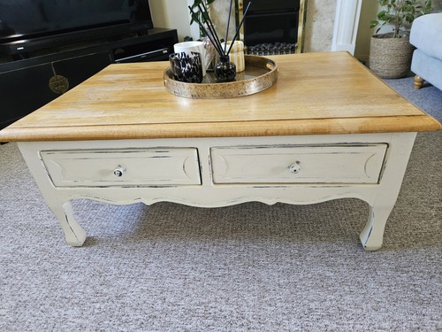 Laura ashley bramley cottage - bramley,