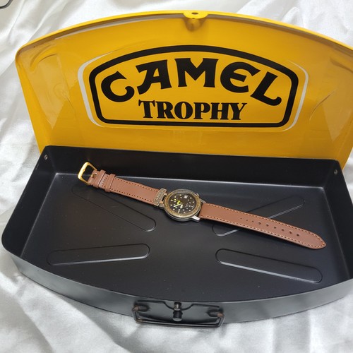 Camel trophy quartz - quartz, 555.415