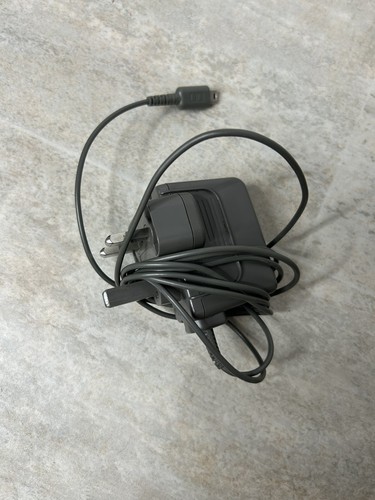 Nintendo lite charger - nintendo, ds