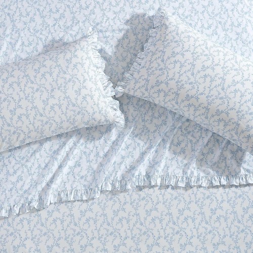 Laura ashley standard - -,