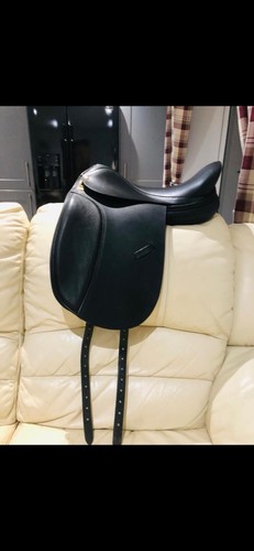 Harry dabbs dressage saddle - ,