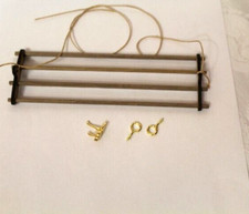 DOLLS HOUSE = Victorian Clothes Airer  