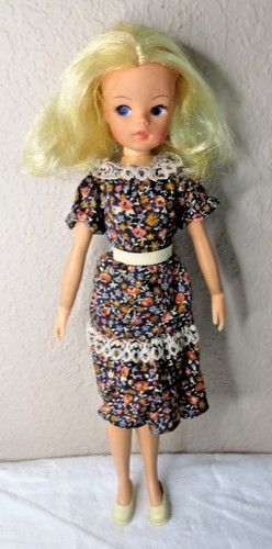 Gorgeous vintage sindy - sindy, doll