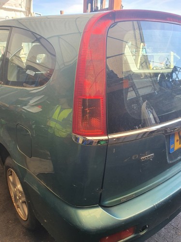 2001 2006 honda stream - 2001,