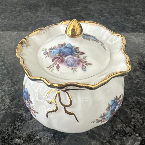 Royal albert moonlight rose - royal,