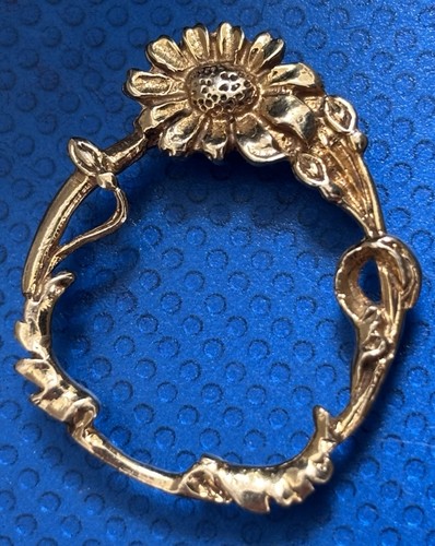 9ct gold hallmarked - gold,