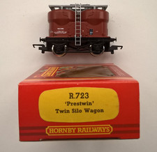 Hornby R.723 - 'Prestwin' Twin Silo Wagon OO Gauge - Boxed