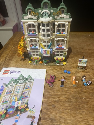 Lego friends emma art - friends:,