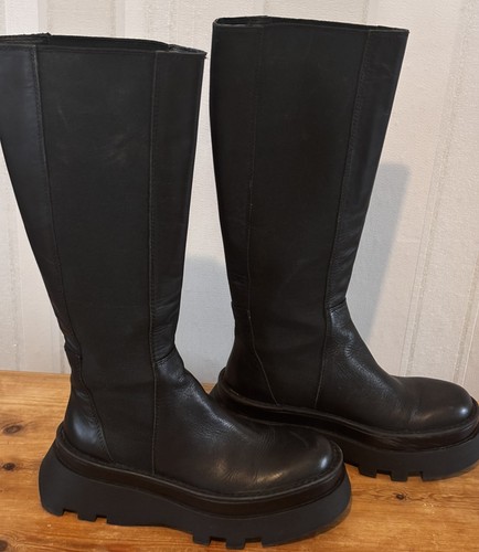 Zara black boots genuine - black,