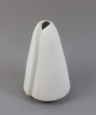 Goebel Vase Shell, Design