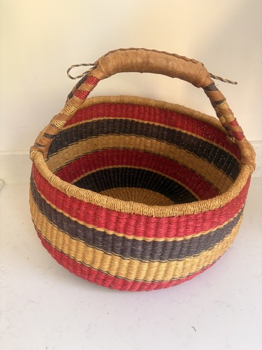 Vintage african bolga - bolga, basket