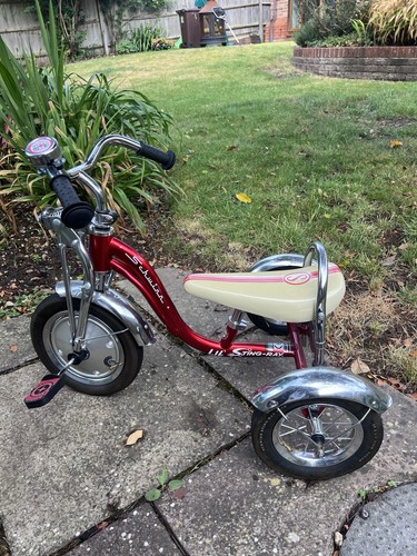 Three wheels bike - three,