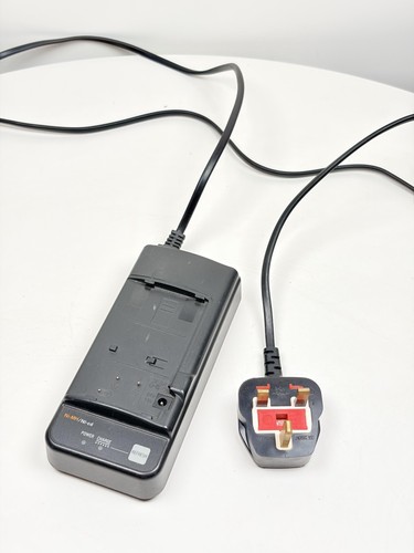 Sanyo var s15 mains charger - mains,