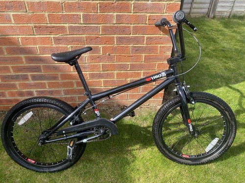 Matte black haro bmx 100 - haro,
