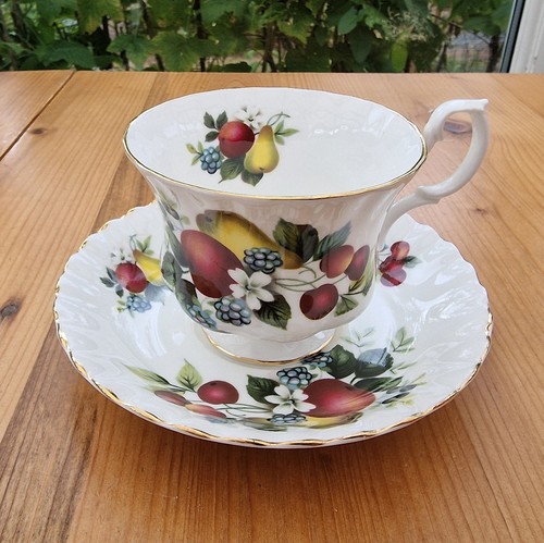 Royal albert orchard - royal,