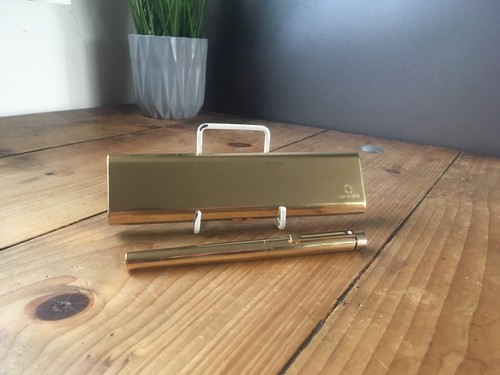 Boxed vintage sheaffer targa - boxed,