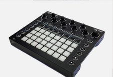 Novation CIRCUIT Groove Box