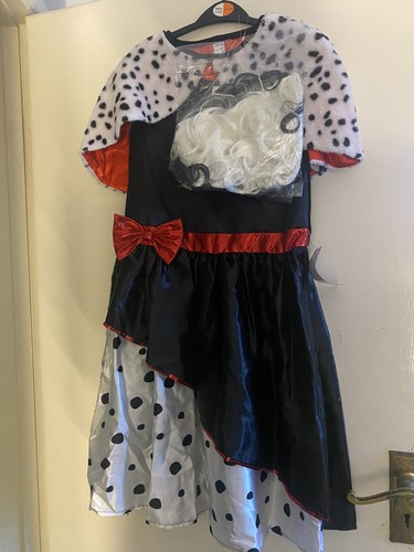 Cruella costume with - costume, and