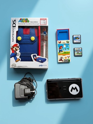 Nintendo lite bundle - nintendo,