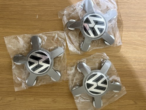 Plastic centre wheel cap x3 - centre,