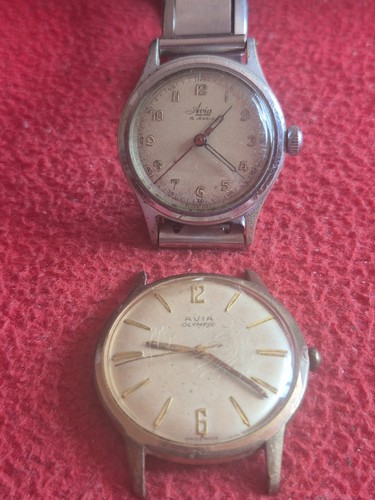 Two vintage manual - wind, mens