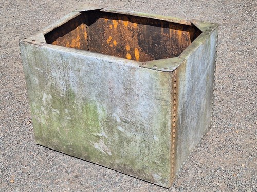 Vintage garden galvanised - garden,