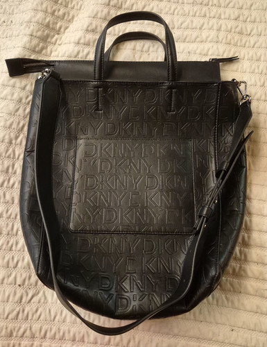 Dkny black embossed logo - black,