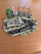 Danbury Mint Country Lines