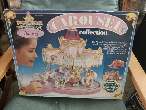 Matchbox carousel boxed - carousel,